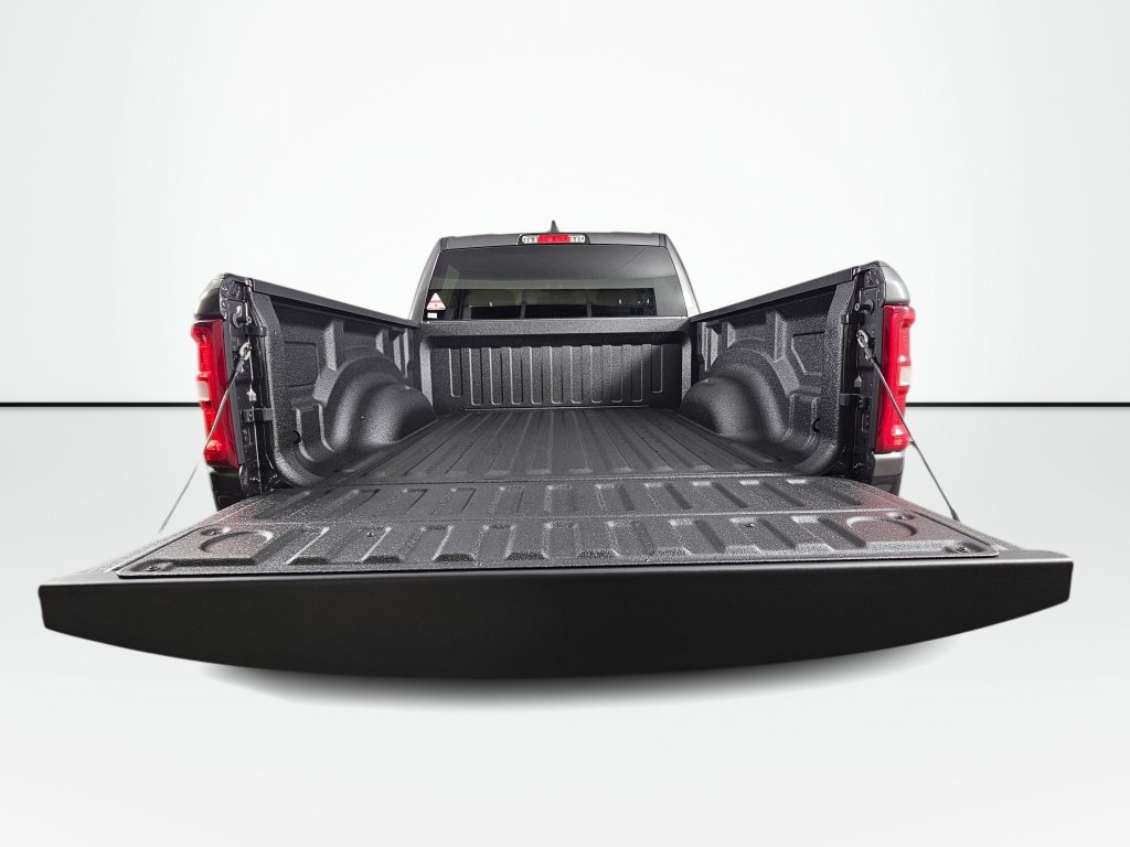 New 2026 RAM 1500 Big Horn w/ Sport Appearance Package AWD/4WD image 19