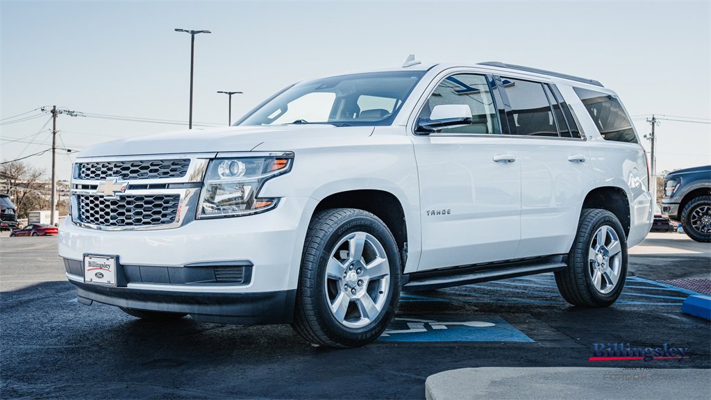 Used 2018 Chevrolet Tahoe LT image 2