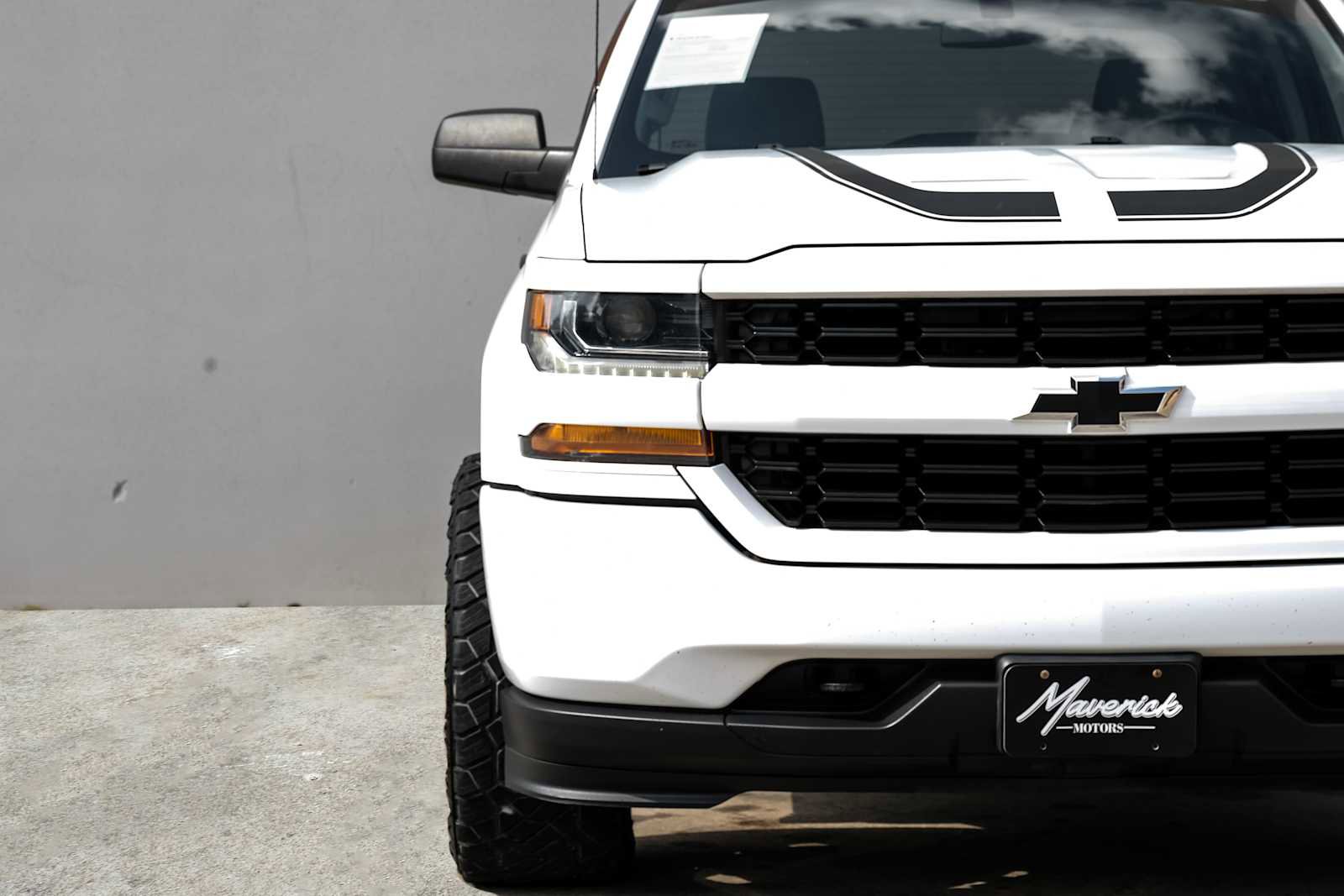 Used 2017 Chevrolet Silverado 1500 Custom w/ Rally 1 Edition AWD/4WD image 45