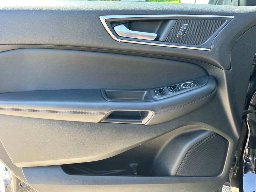Used 2022 Ford Edge SEL w/ Convenience Package AWD/4WD image 13