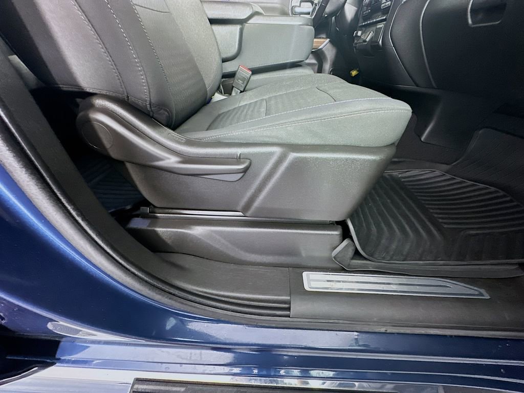 Used 2021 Chevrolet Silverado 1500 LT w/ Bed Protection Package image 23