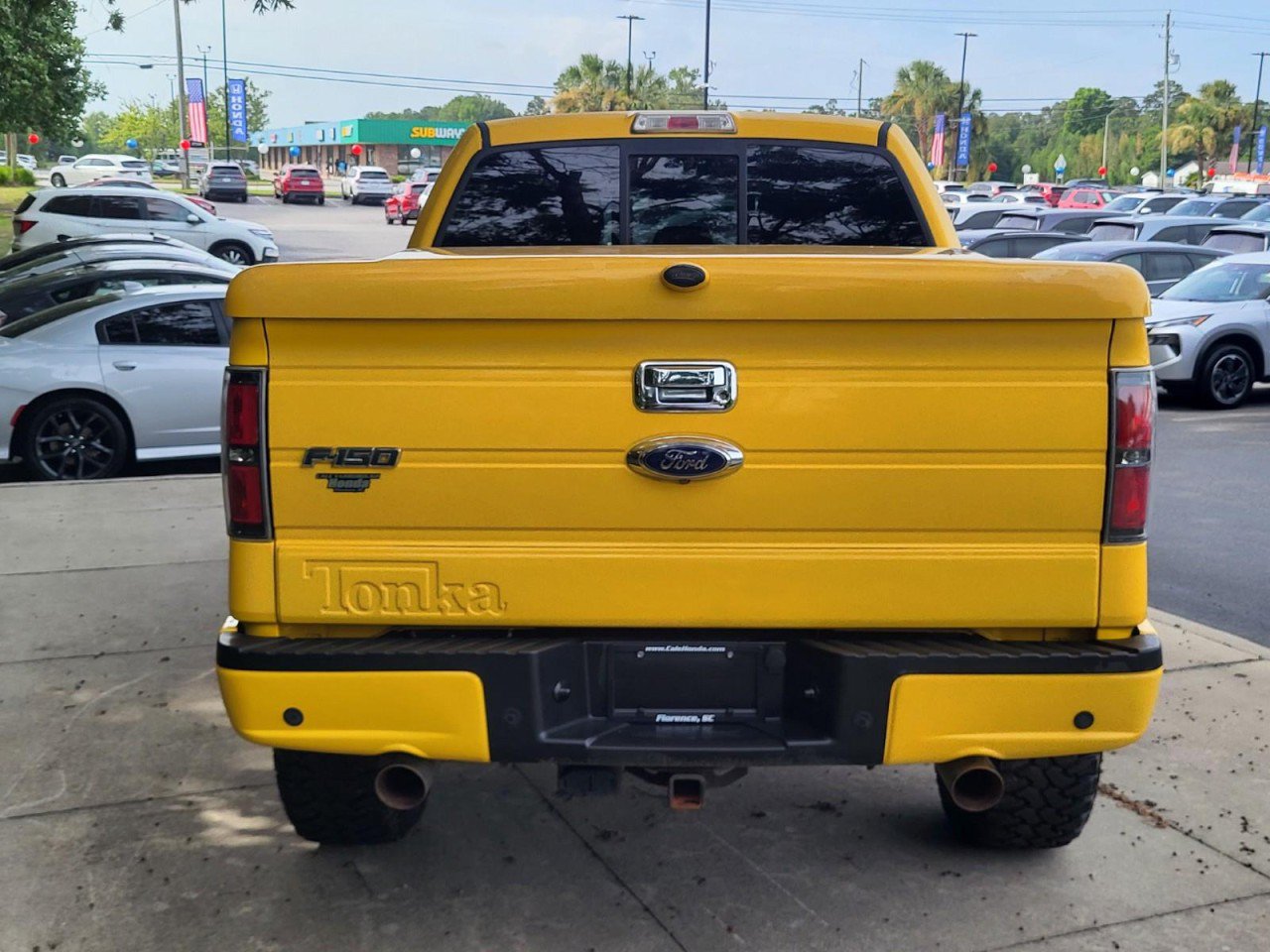 Used 2014 Ford F150 Lariat w/ Equipment Group 502A Luxury AWD/4WD image 4
