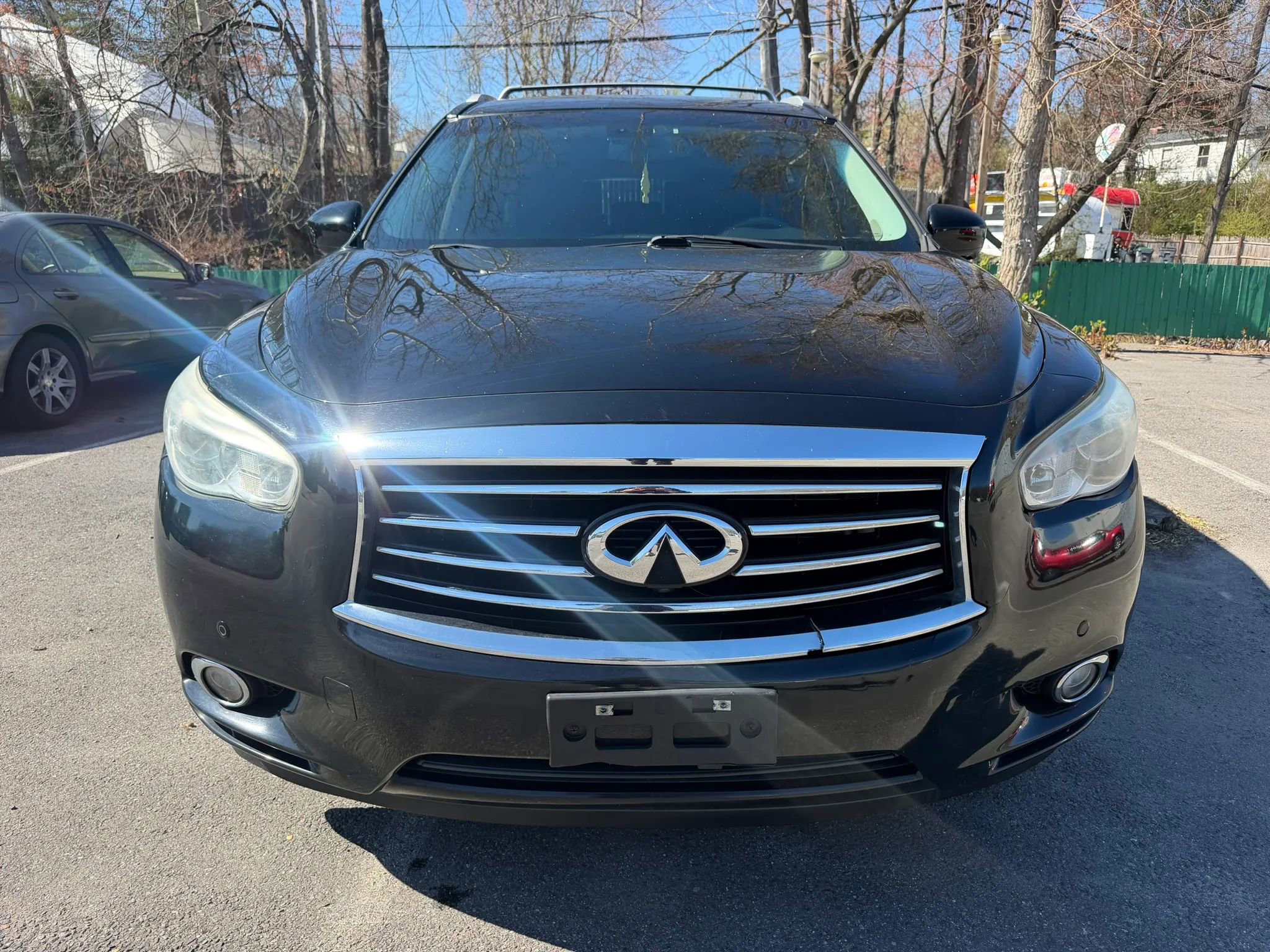 Used 2014 INFINITI QX60 AWD w/ Premium Plus Package image 2