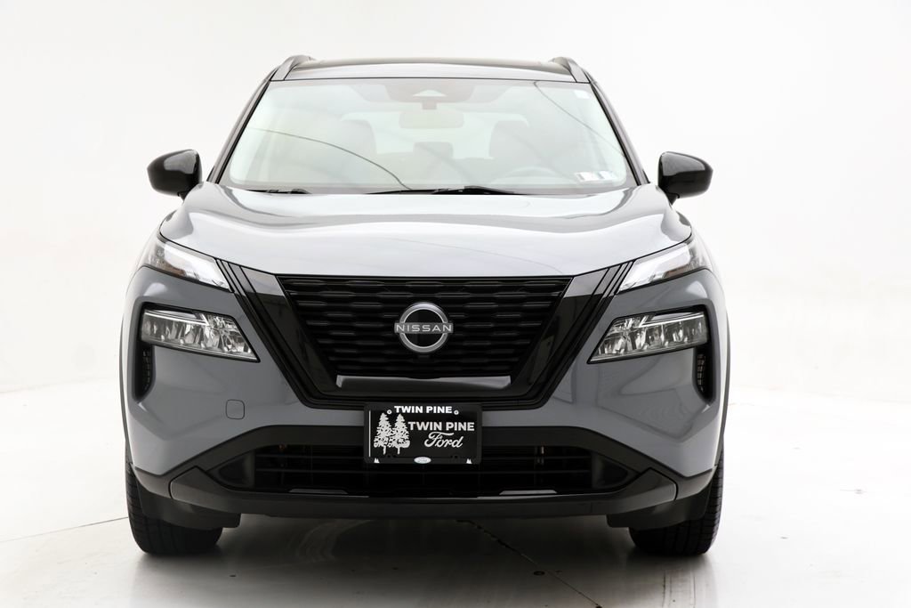 Used 2023 Nissan Rogue SV w/ SV Premium B Package AWD/4WD image 5