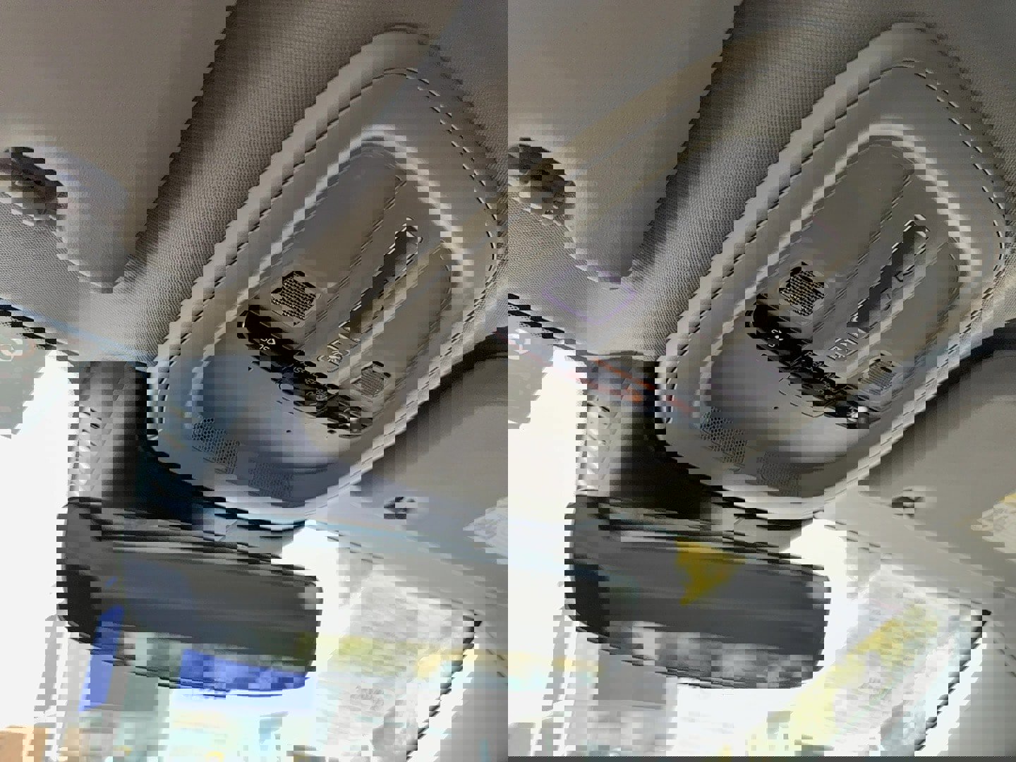 Certified 2024 Volvo S60 B5 Plus image 25