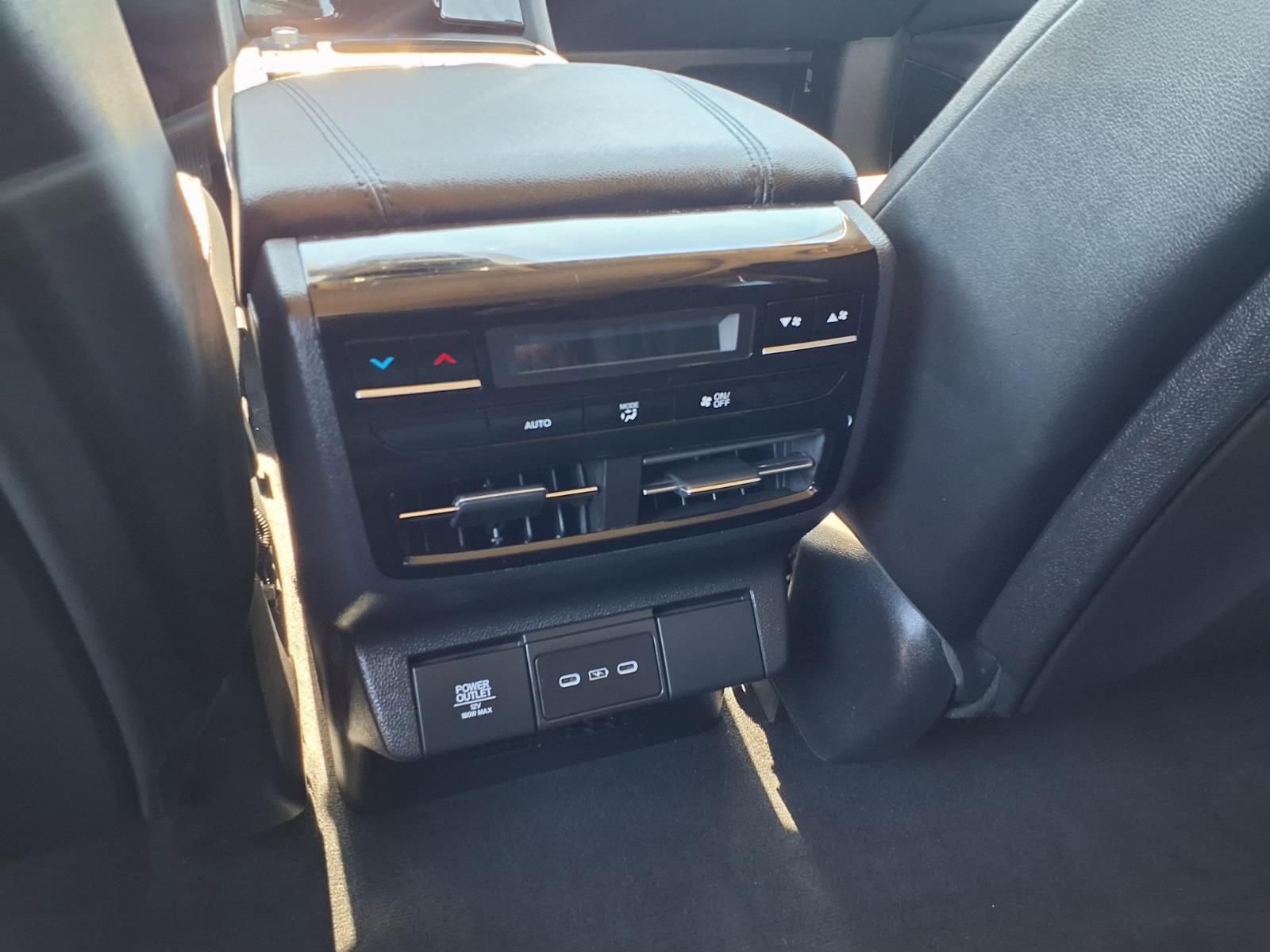 Used 2025 Acura MDX FWD image 15