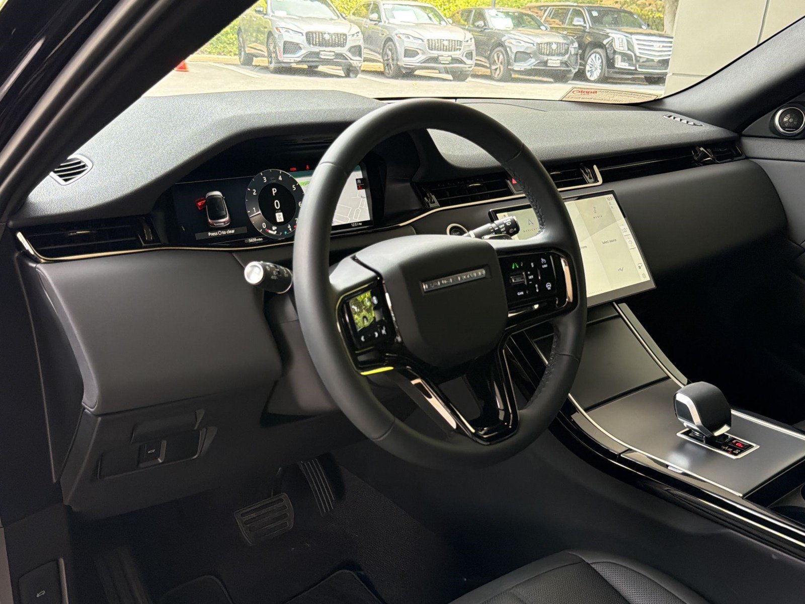 Certified 2026 Land Rover Range Rover Evoque S AWD/4WD image 4