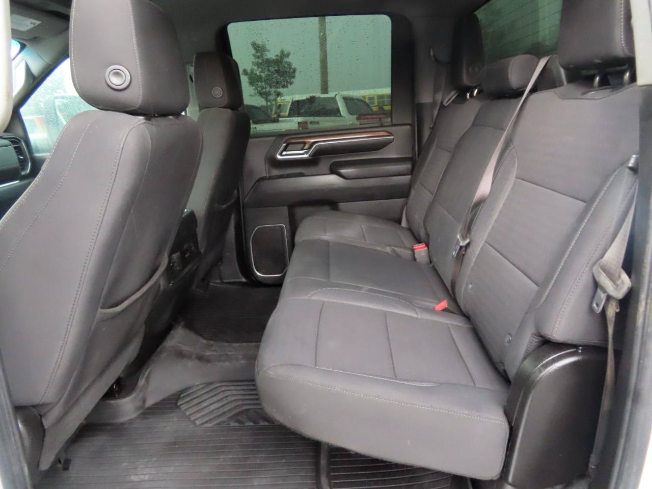 Used 2024 Chevrolet Silverado 2500 LT AWD/4WD image 38