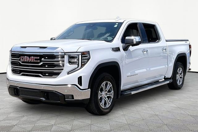 Used 2023 GMC Sierra 1500 SLT w/ SLT Convenience Package AWD/4WD image 3