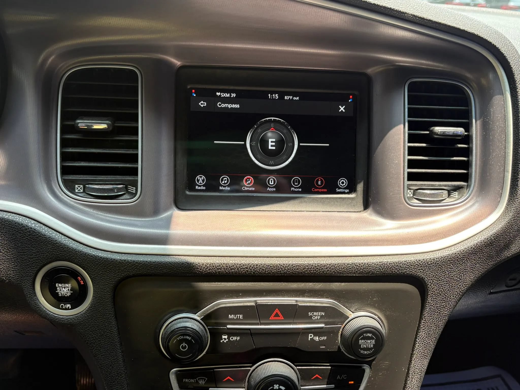 Used 2022 Dodge Charger SXT RWD image 36