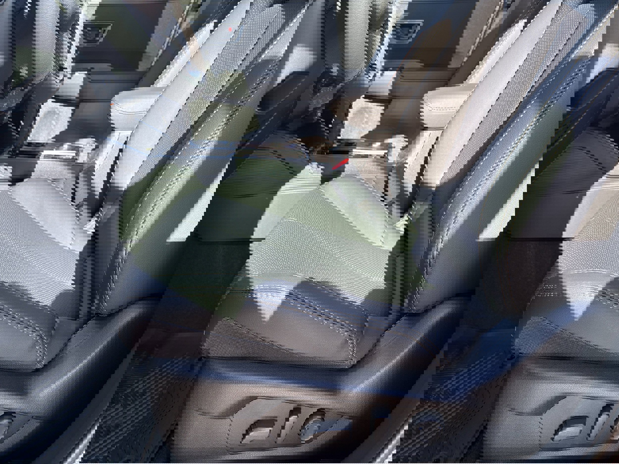 New 2026 Subaru Outback Limited w/ Premium/Limited Package image 30