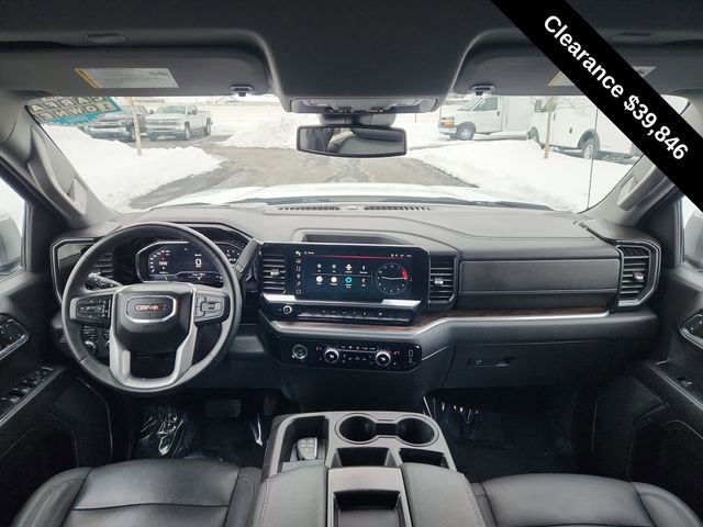 Used 2024 GMC Sierra 1500 SLT image 33