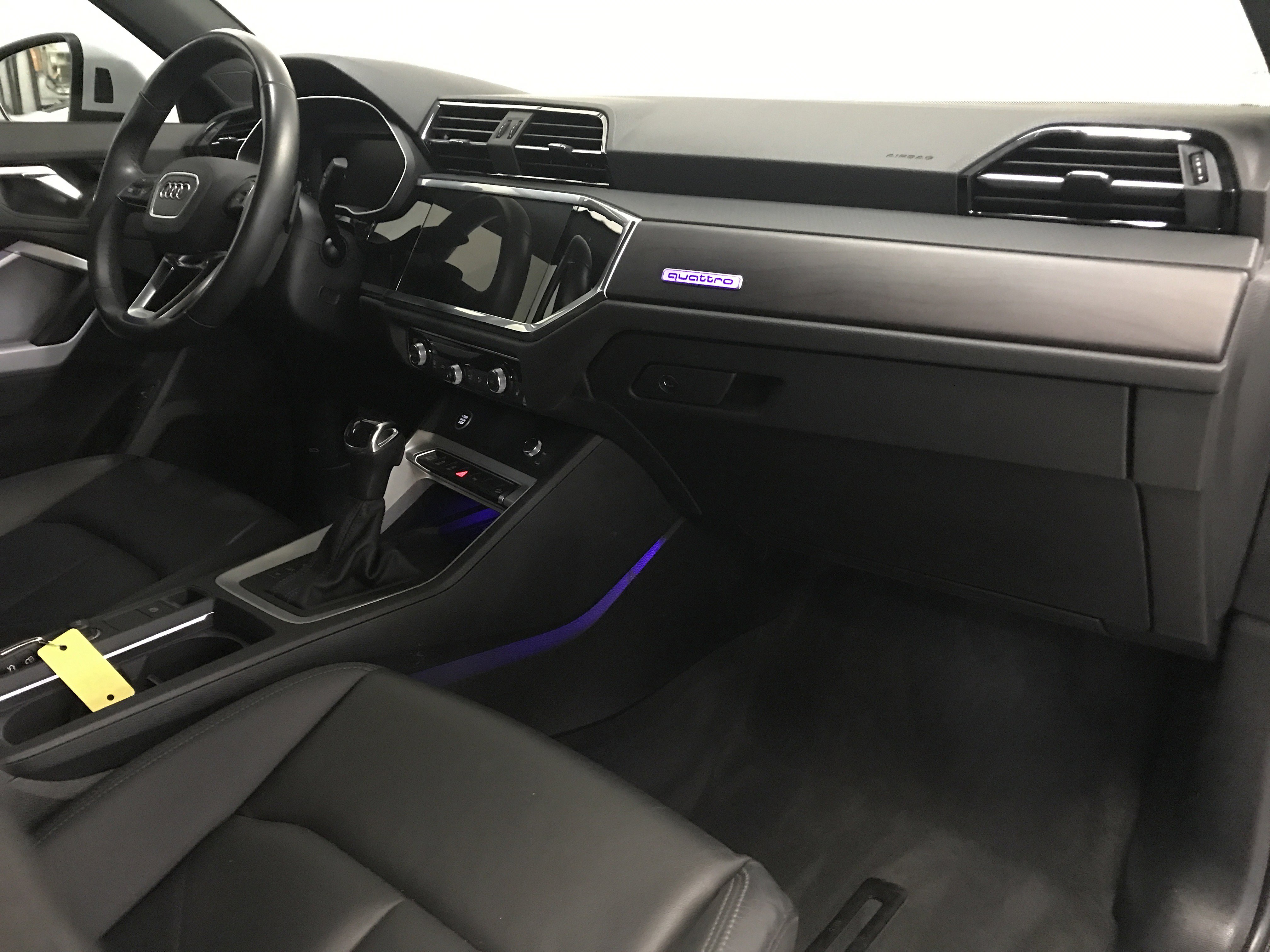 Used 2024 Audi Q3 2.0T Premium Plus image 11