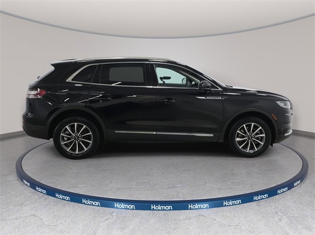 Certified 2022 Lincoln Nautilus AWD image 4