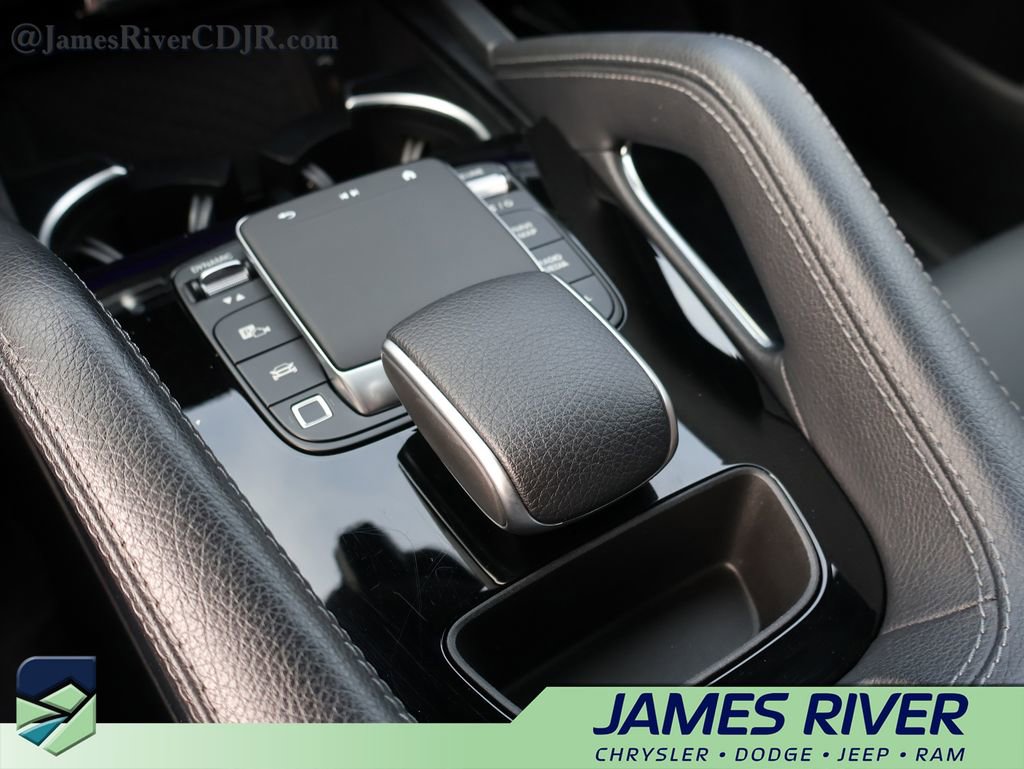 Used 2025 Mercedes-Benz GLE 350 4MATIC image 39