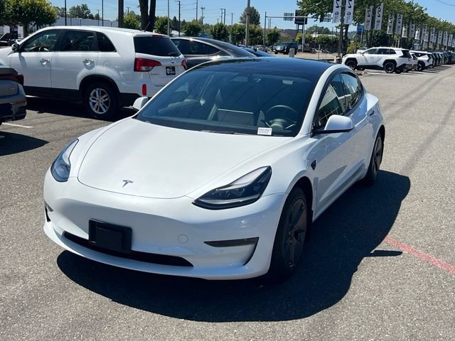 Used 2021 Tesla Model 3 Standard Range Plus RWD image 3