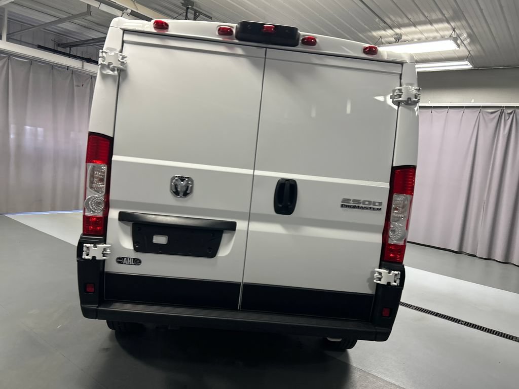 Used 2025 RAM ProMaster 2500 w/ Convenience Group FWD image 6
