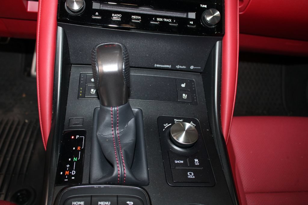 Used 2024 Lexus IS 500 RWD image 28