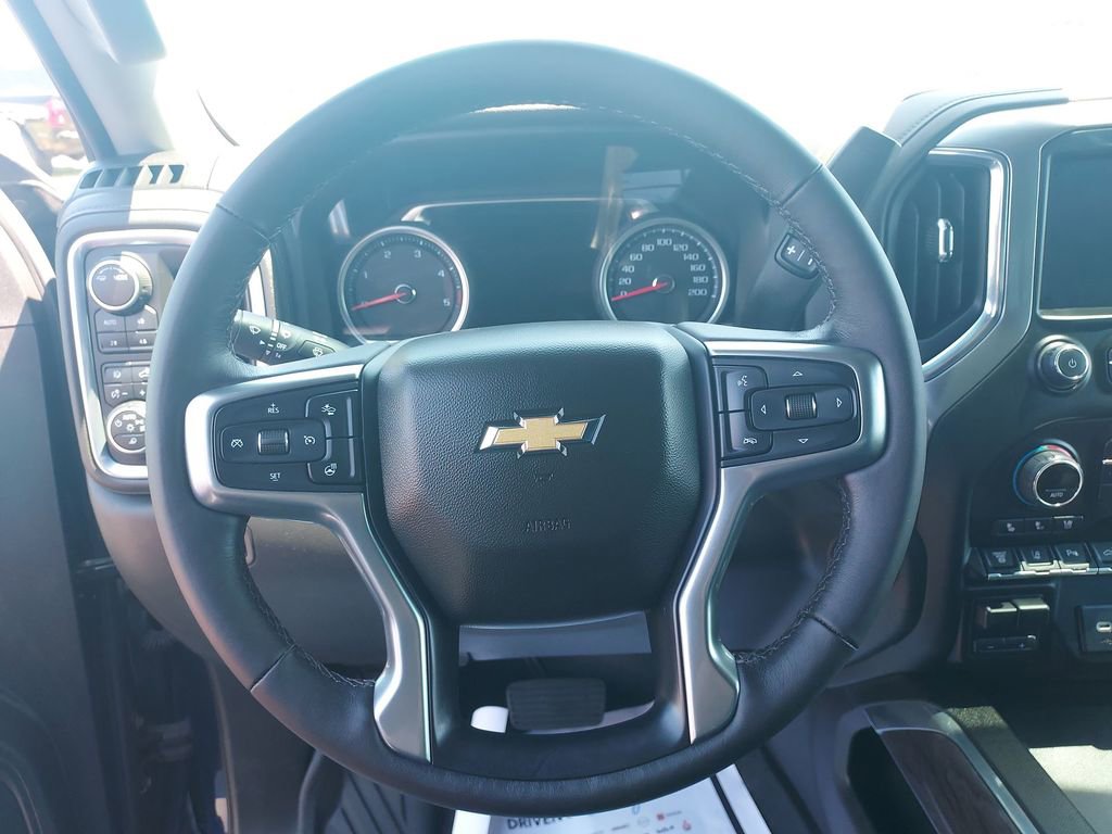 Used 2022 Chevrolet Silverado 2500 LTZ w/ LTZ Premium Package AWD/4WD image 20