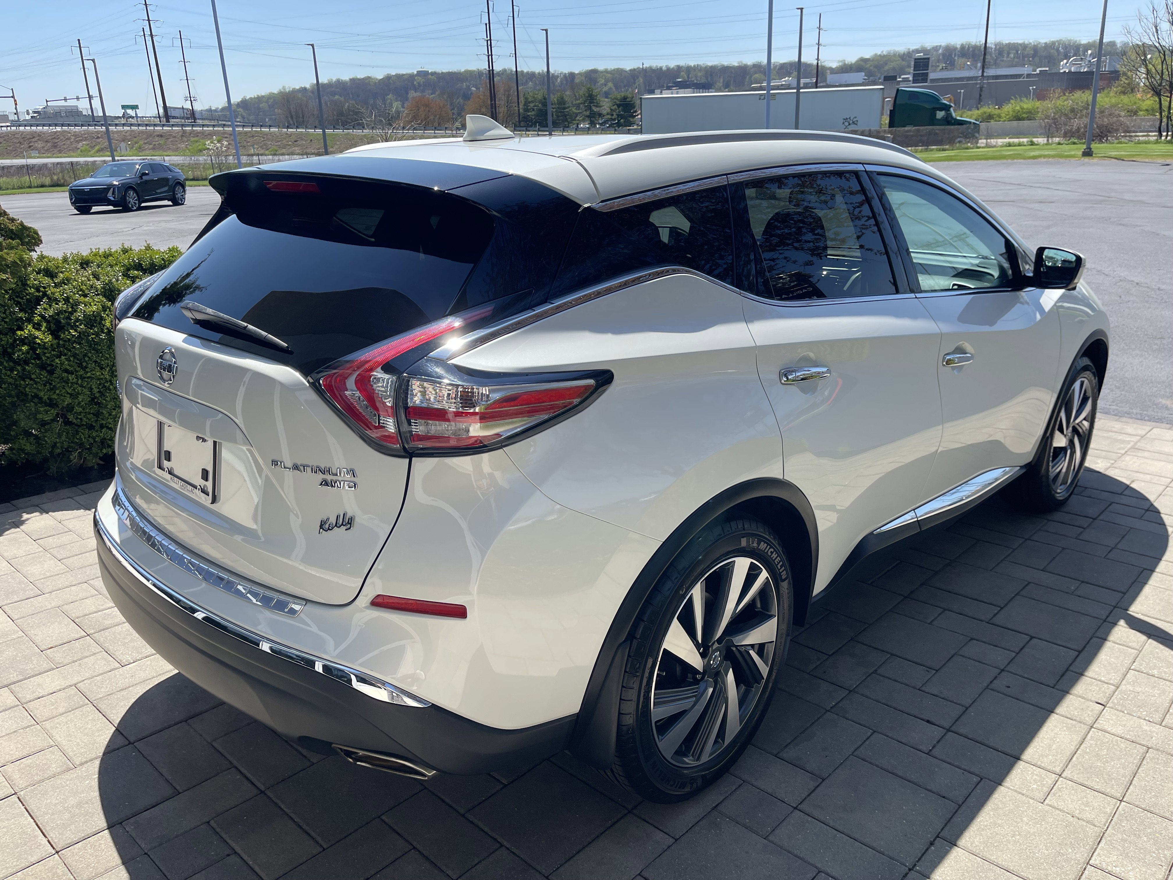 Used 2017 Nissan Murano Platinum w/ Platinum Technology Package image 16