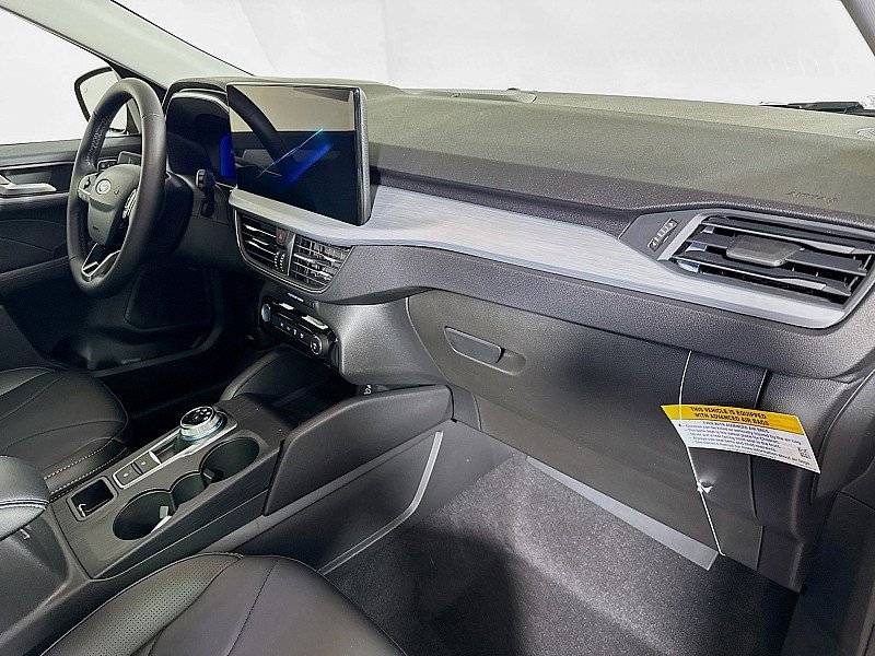 New 2025 Ford Escape SE w/ PHEV Premium Package image 29