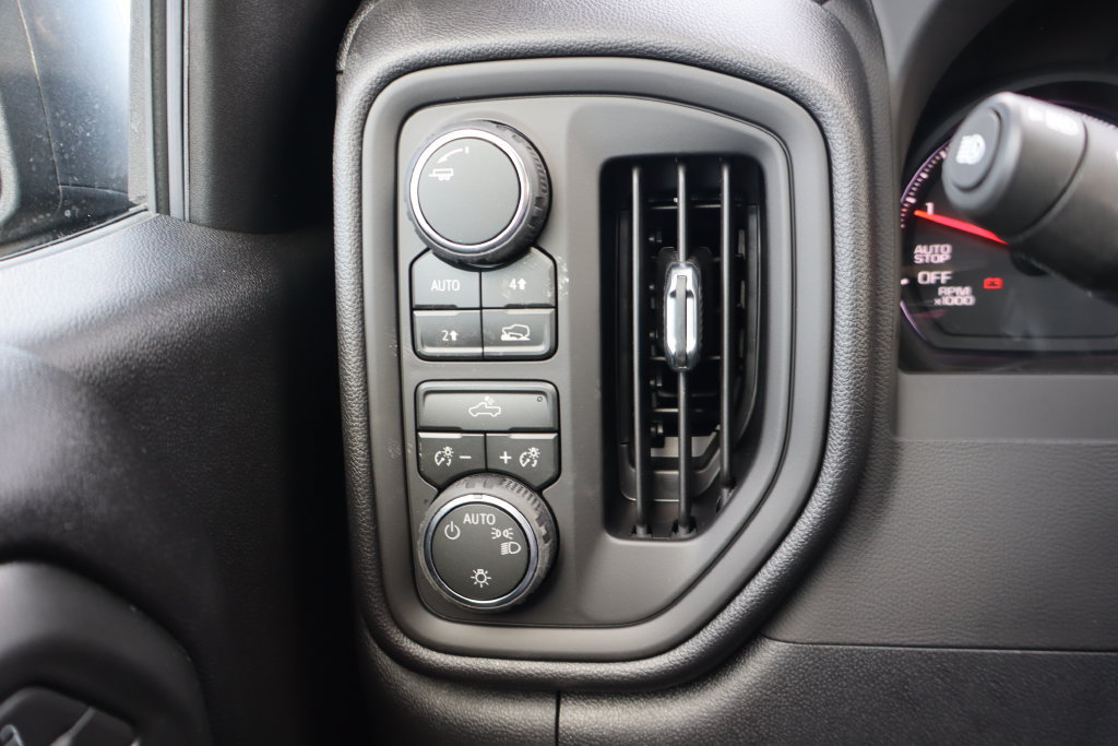 New 2026 Chevrolet Silverado 1500 Custom AWD/4WD image 9
