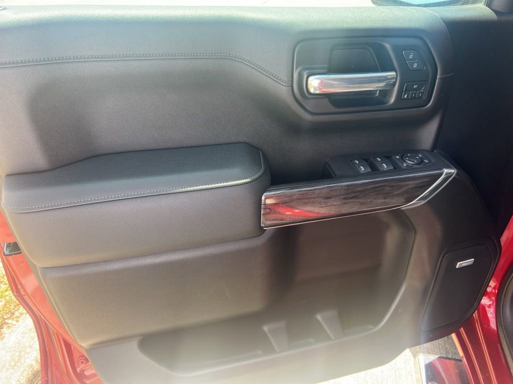 Used 2021 Chevrolet Silverado 1500 LTZ w/ LTZ Premium Package AWD/4WD image 5