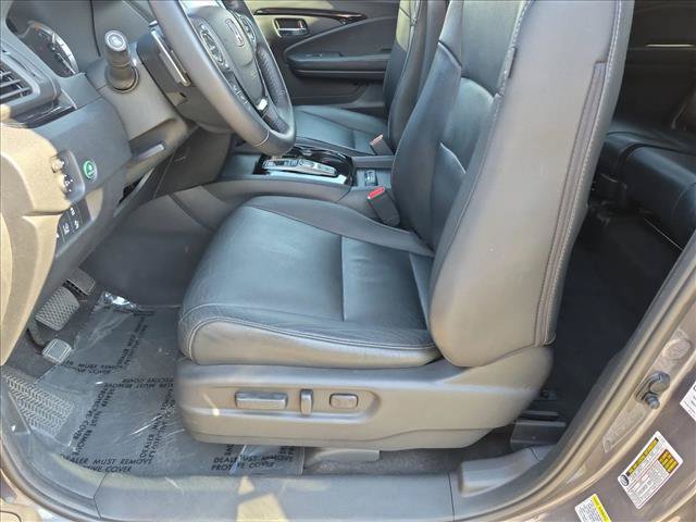 Used 2016 Honda Pilot Touring image 17