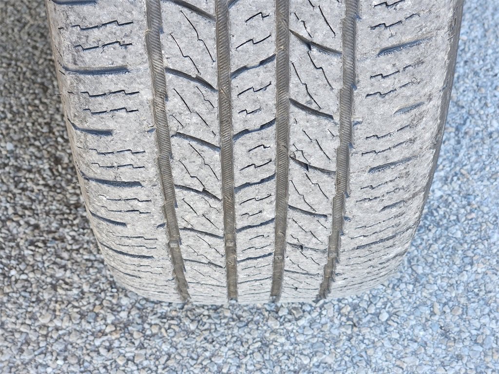 Used 2018 Nissan Pathfinder Platinum image 9