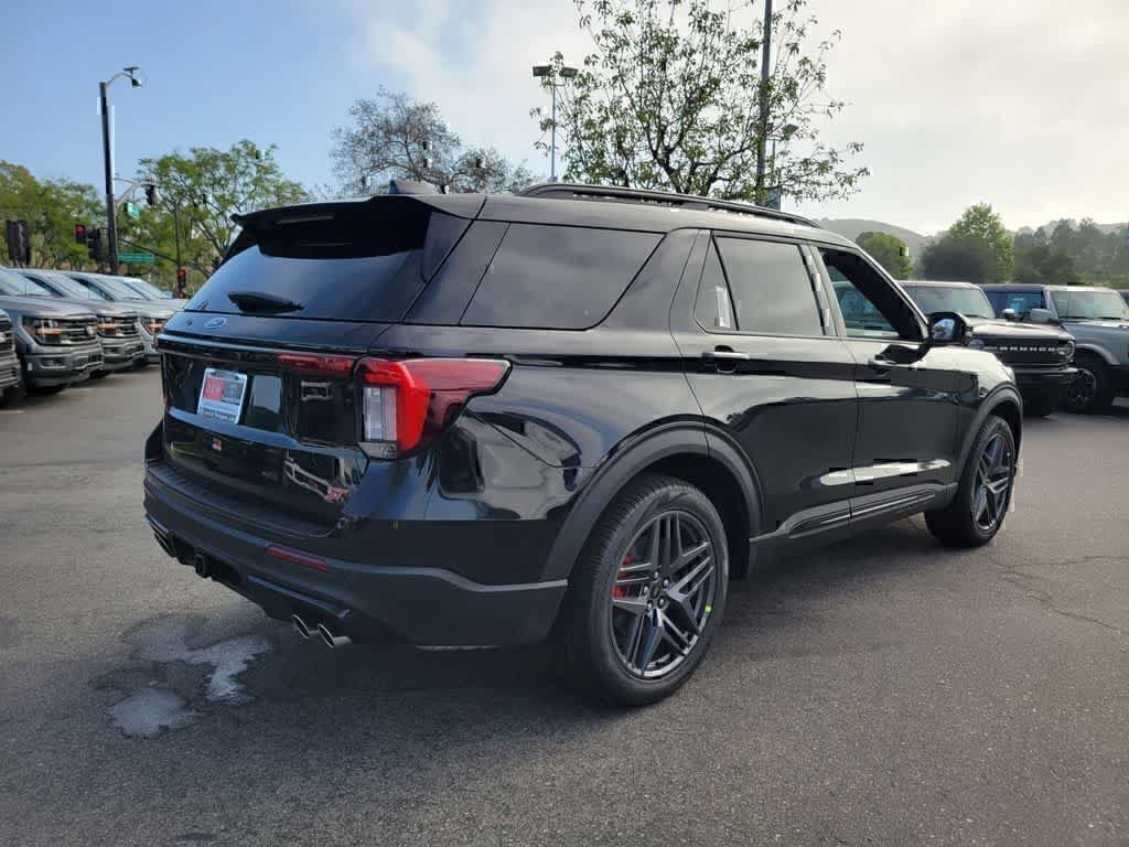 New 2026 Ford Explorer ST w/ Sun And Sound Package AWD/4WD image 6