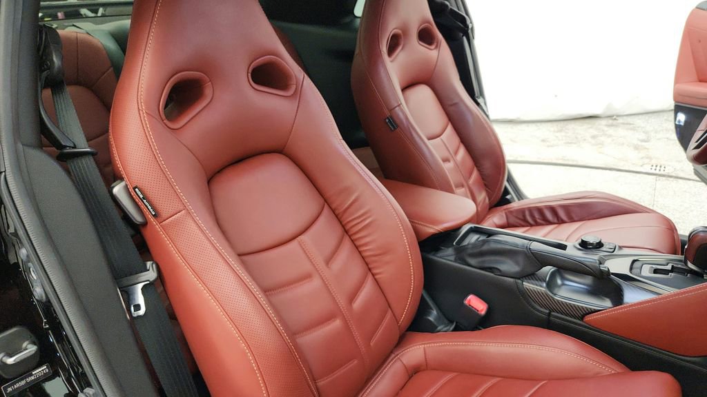Used 2024 Nissan GT-R Premium w/ Premium Interior Package AWD/4WD image 64