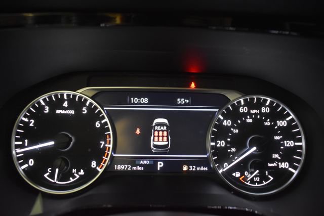 Certified 2024 Nissan Pathfinder SL w/ Black Appearance Package image 27