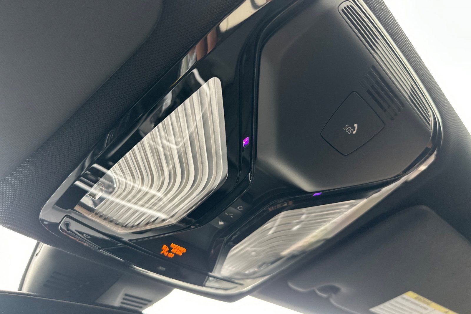 Used 2021 BMW 330e w/ Driving Assistance Package image 24