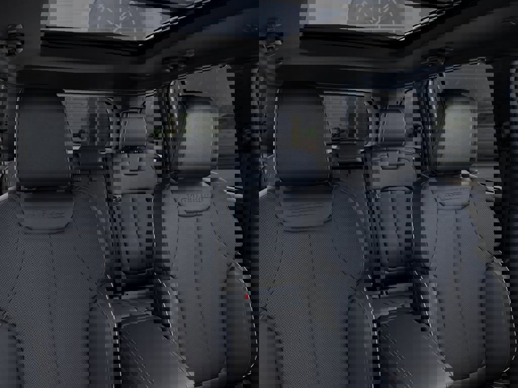 New 2025 Jeep Grand Cherokee Overland w/ Adv Protech Group III image 26