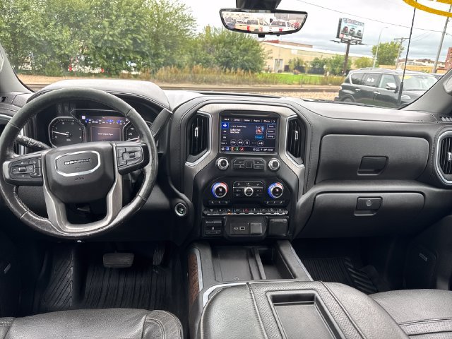 Used 2022 GMC Sierra 2500 Denali w/ Denali Ultimate Package AWD/4WD image 13