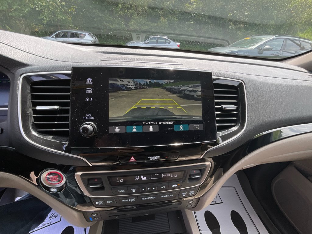 Used 2019 Honda Pilot Elite image 18