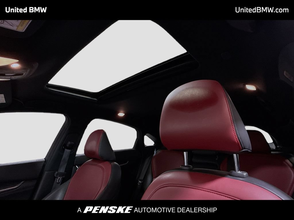Used 2023 INFINITI QX55 Sensory w/ Lighting Package AWD/4WD image 12