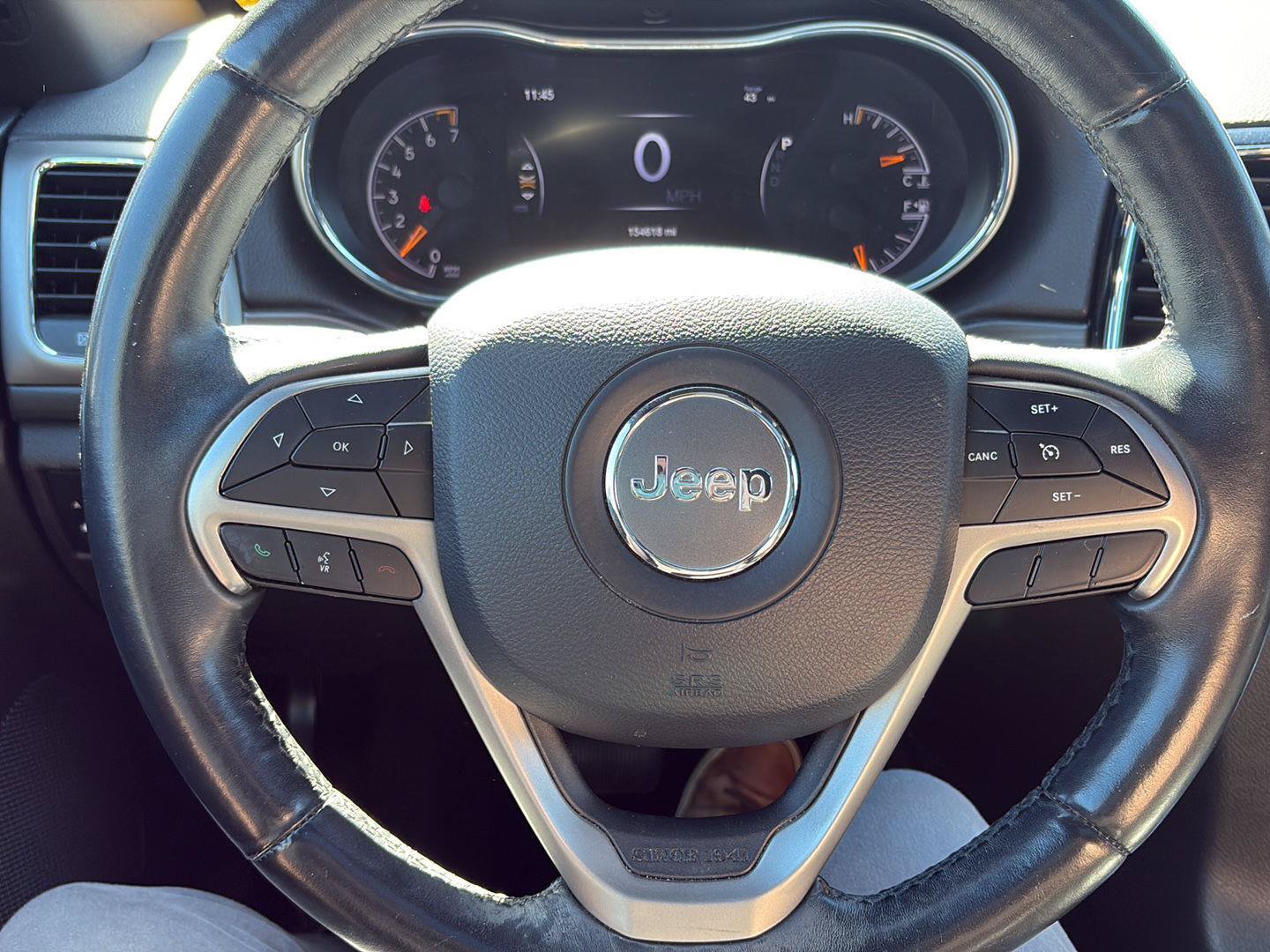 Used 2019 Jeep Grand Cherokee Altitude AWD/4WD image 21