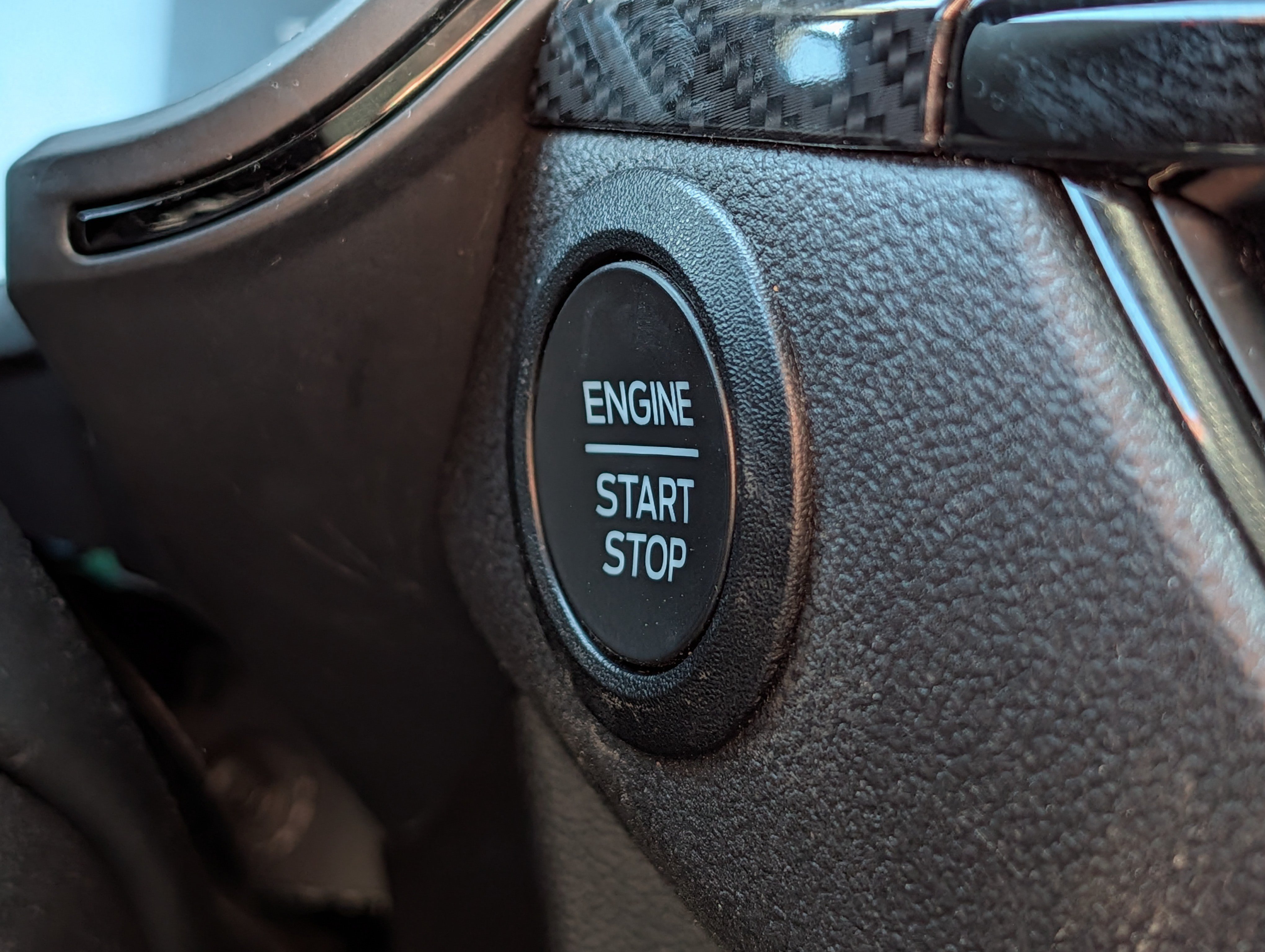Used 2025 Ford Escape ST-Line AWD/4WD image 32