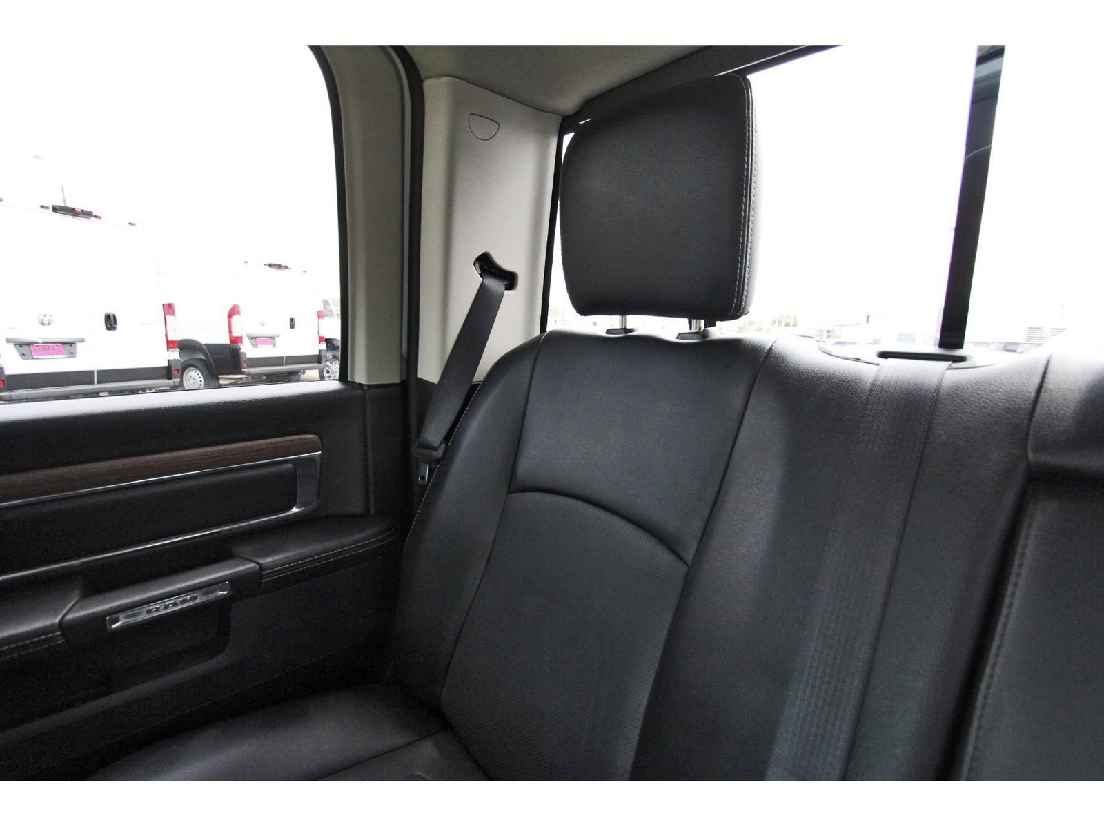 Used 2017 RAM 1500 Laramie AWD/4WD image 14