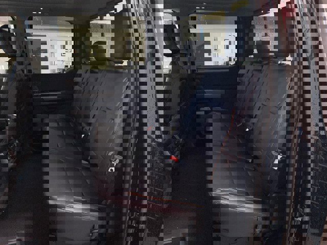 New 2026 Ford F350 Lariat w/ FX4 Off-Road Package image 9