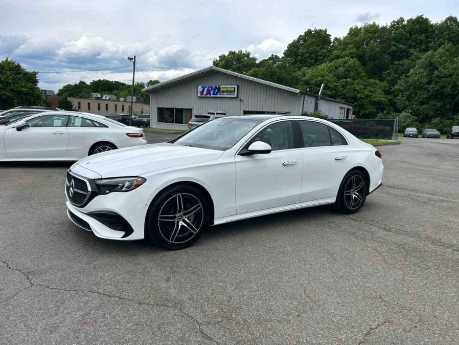 Used 2024 Mercedes-Benz E 450 4MATIC Sedan image 2