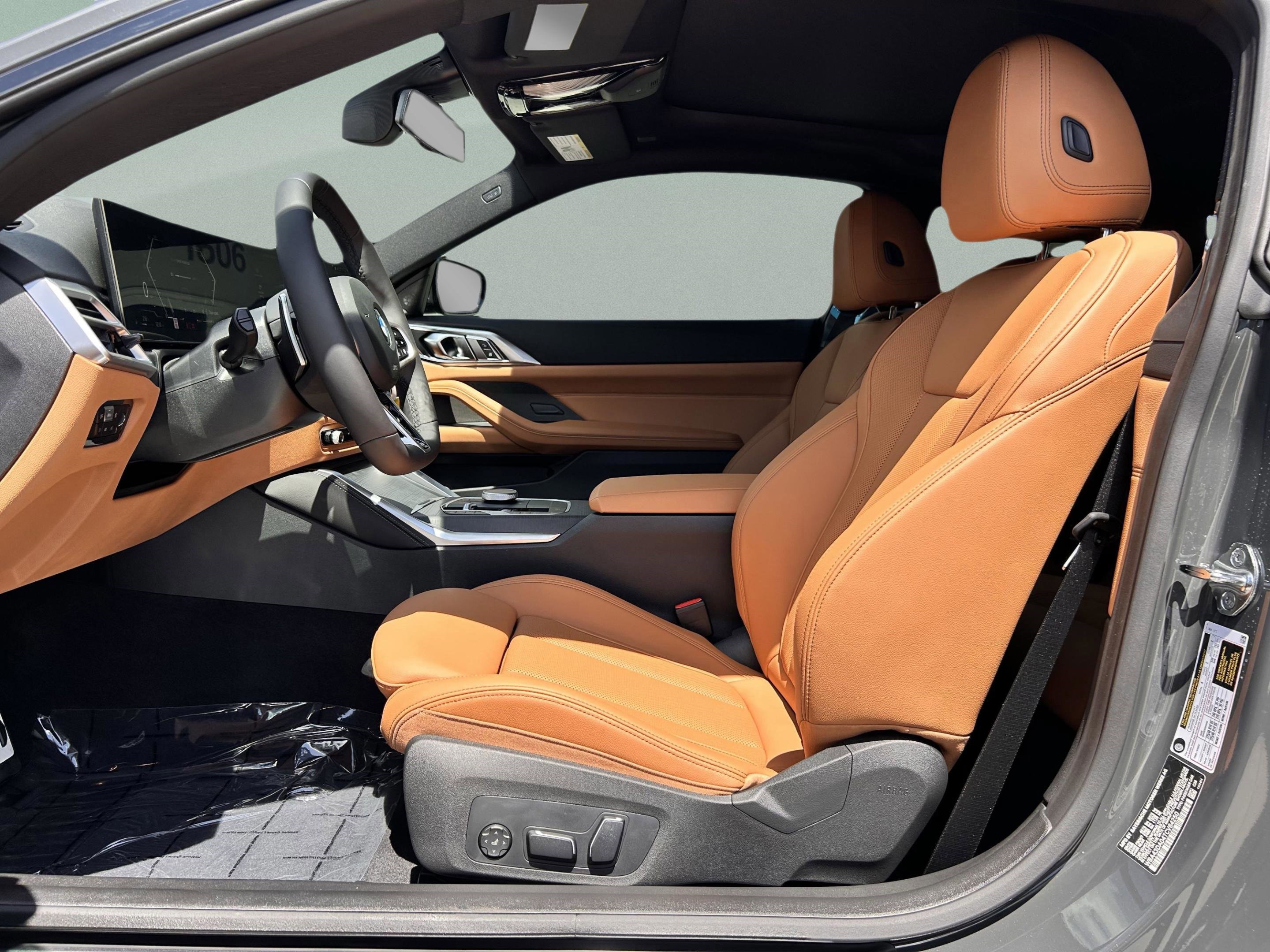 Used 2026 BMW 430i Coupe w/ M Sport Package image 25