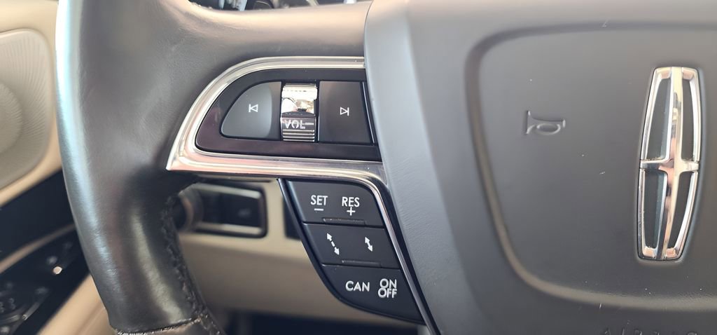 Used 2020 Lincoln Navigator Reserve w/ Luxury Package image 36