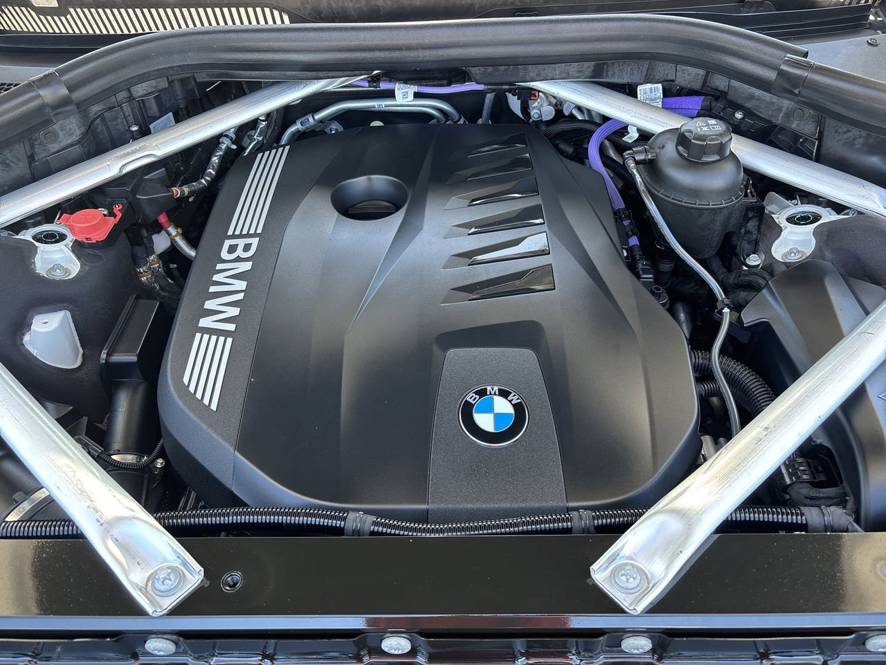 Used 2025 BMW X7 xDrive40i image 11