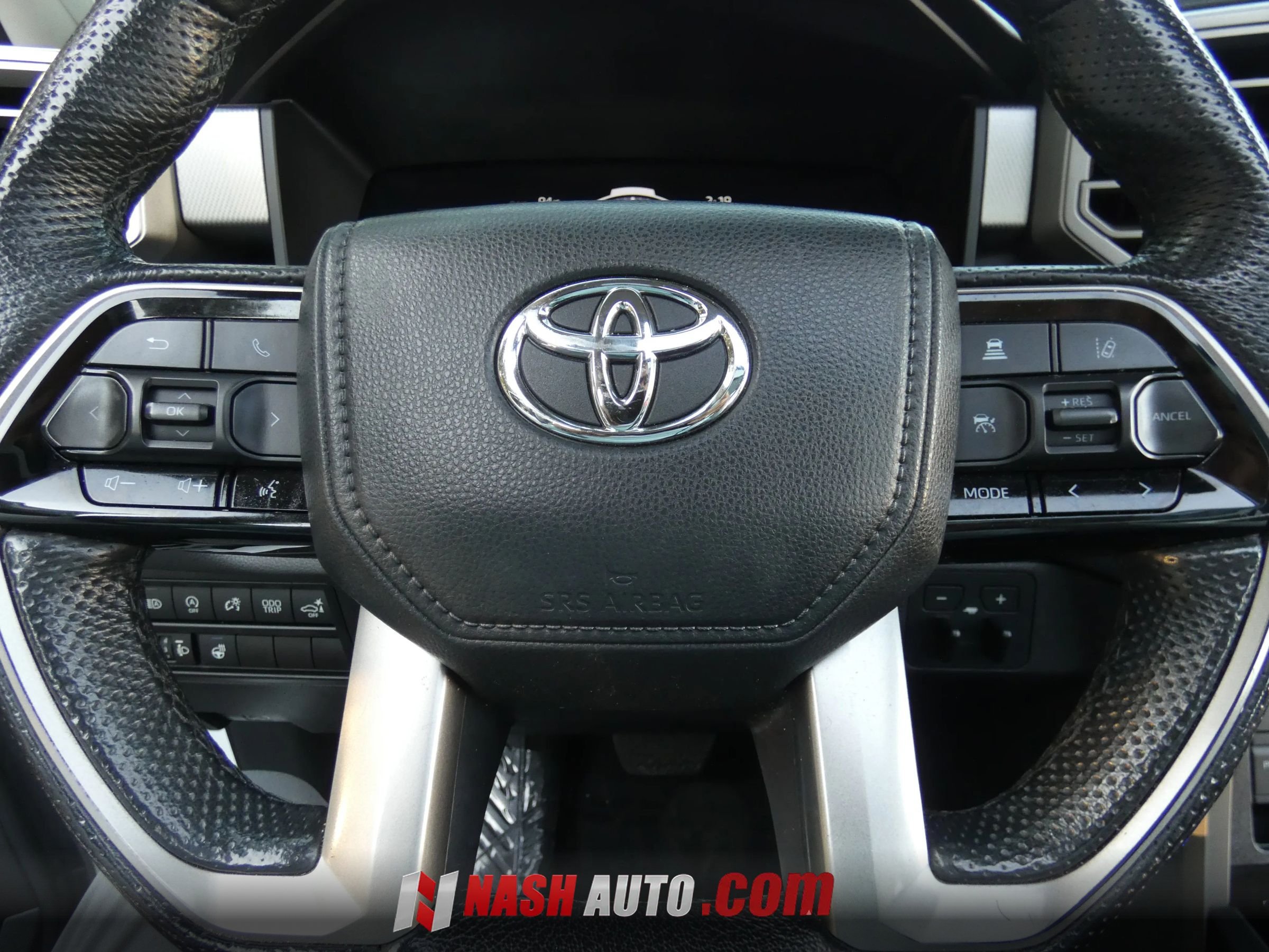Used 2024 Toyota Tundra Limited AWD/4WD image 84