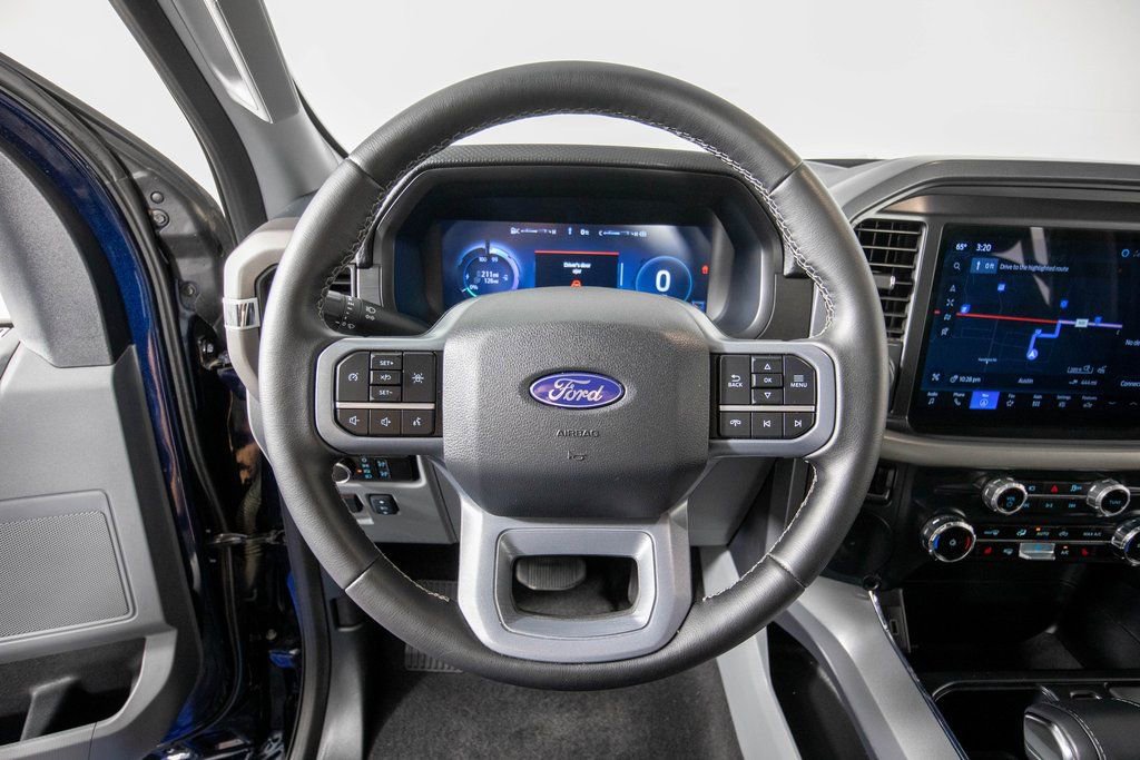 Used 2025 Ford F150 Lightning XLT image 16