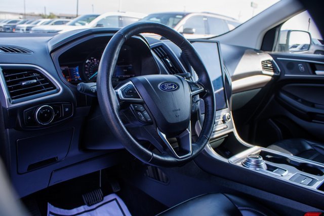 Used 2024 Ford Edge SEL image 18