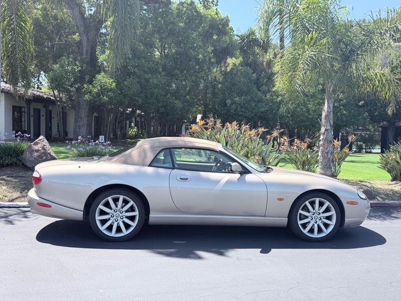 Used 2006 Jaguar XK8 Convertible RWD image 11