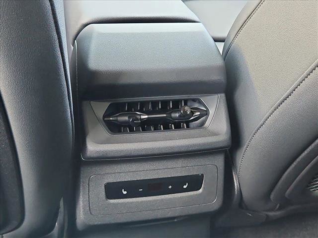Used 2025 Audi Q6 e-tron Premium Plus AWD/4WD image 17